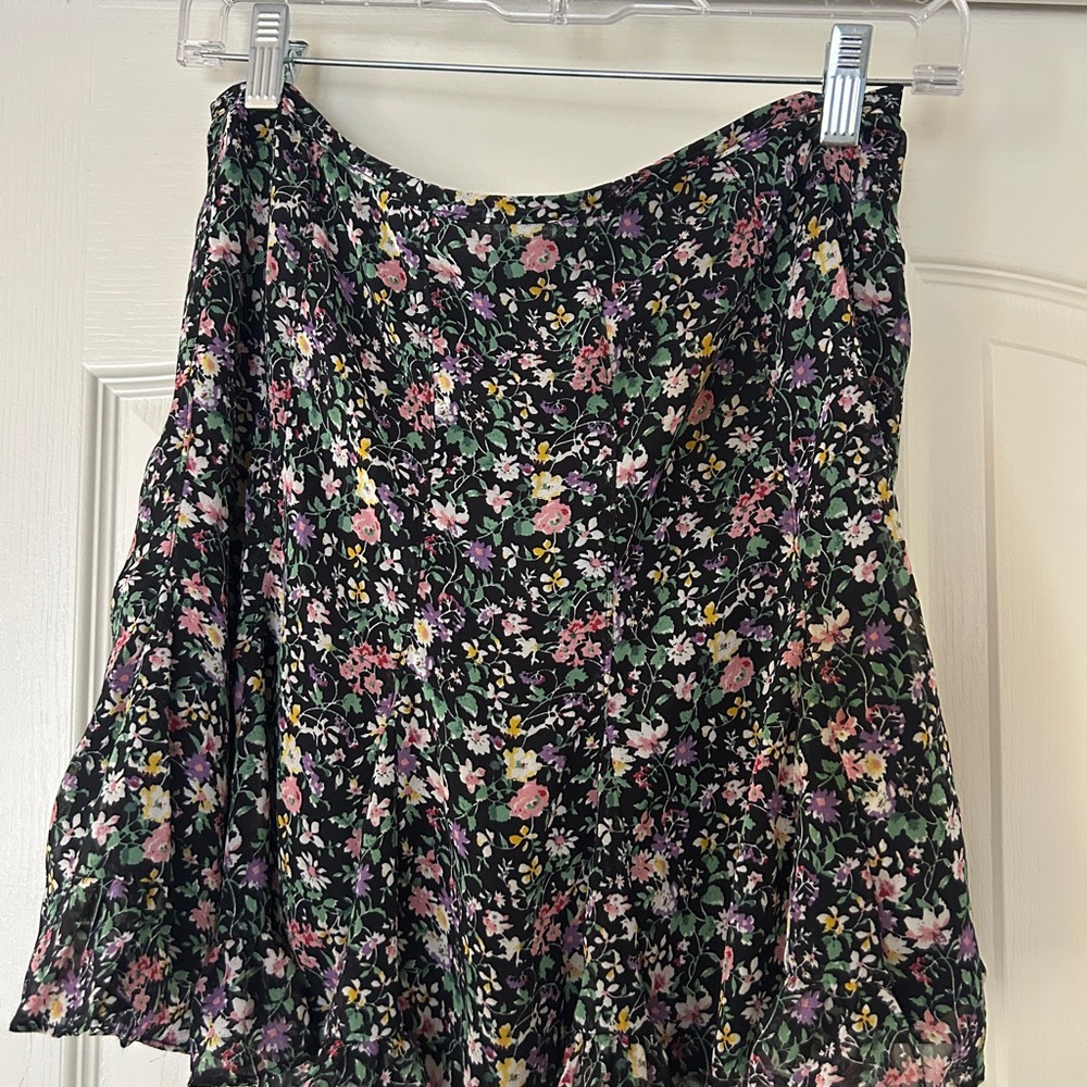 Dress Forum Black Floral A-Line Skirt with shorts built in (skort)